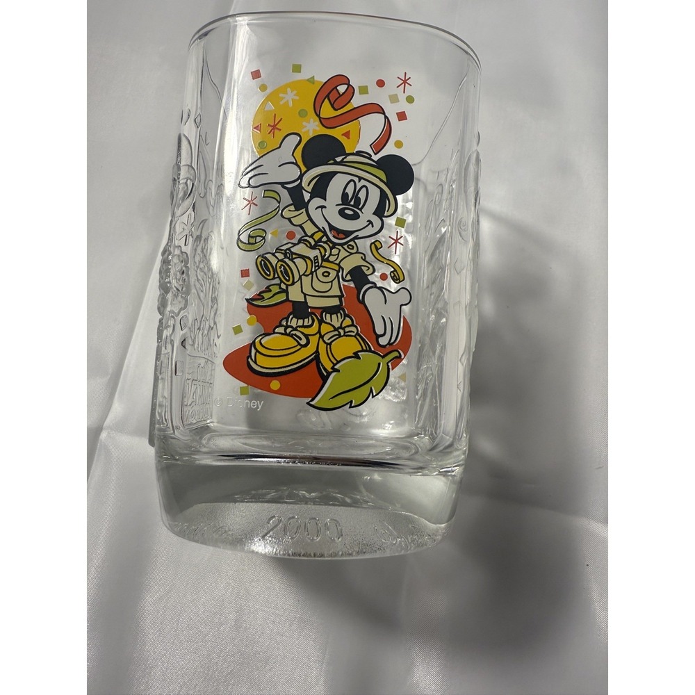 McDonalds Disney Millennium‎ Glass 2000 Magic Kingdom Mickey Mouse Disney World